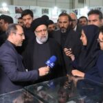 رئیس جمهوری کشورمان از غرفه وزارت صمت در نمایشگاه هفته دولت بازدید کرد.