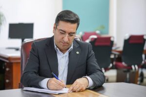 امیرهوشنگ عصارزاده، مدیرعامل بانک توسعه تعاون